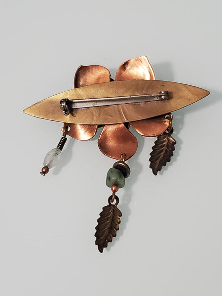 4698-Vintage Floral Dangle Brooch