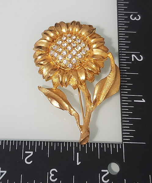 4124-Vintage Signed "M" Sunflower Brooch