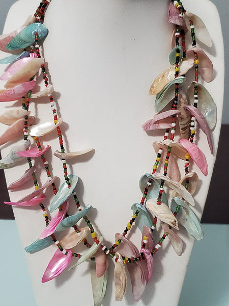 71172-Colorful Chunky Shell Statement Necklace