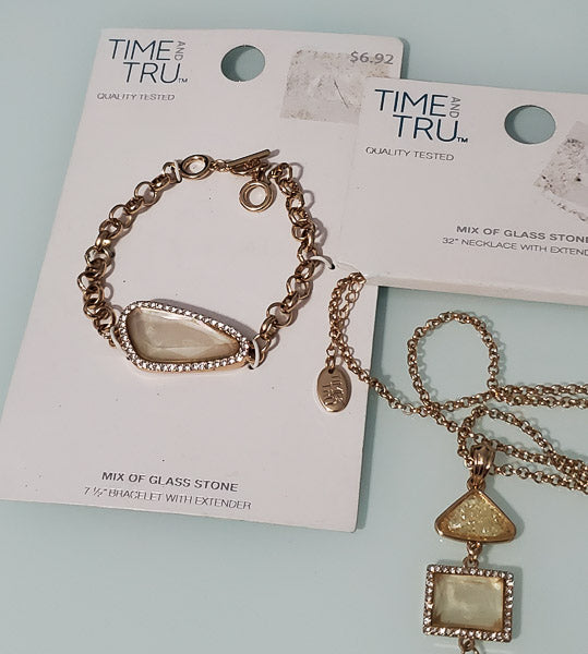 71185-New Shell & Glass Necklace & Bracelet