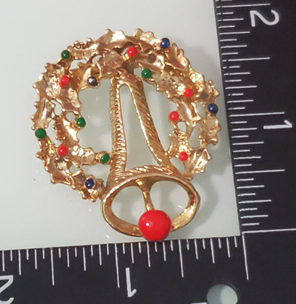 5936-Vintage Taiwan Christmas Brooch