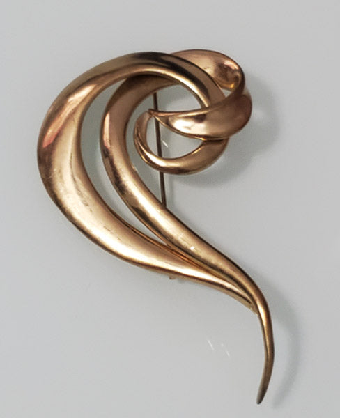 5600-Gold Tone NR Avon Brooch