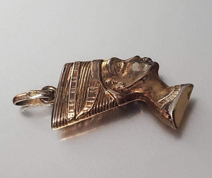 337-Egyptian Sterling Silver Pendant