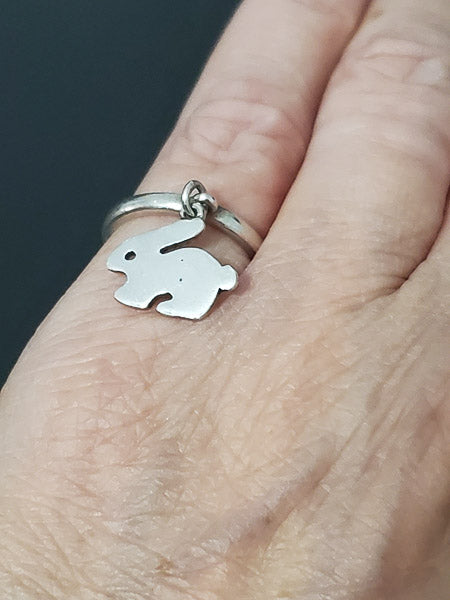Retired James Avery Bunny Charm Ring sz 4.5