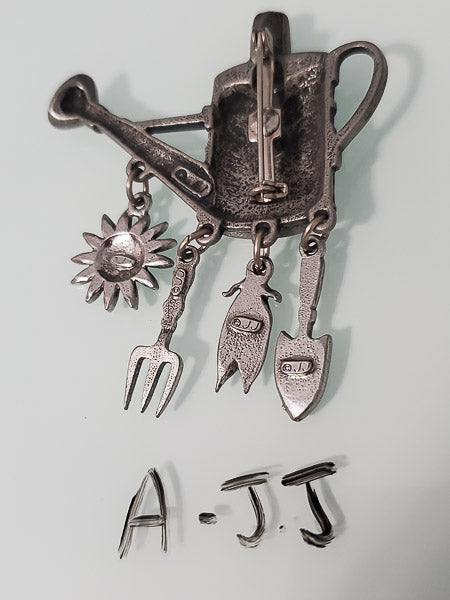 Brooches Choice