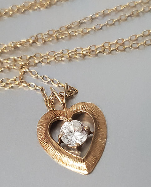 Vintage 14k Yellow Gold Heart Necklace