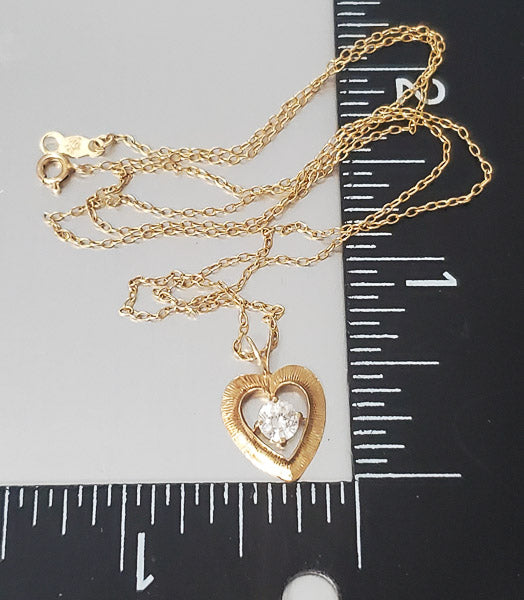 Vintage 14k Yellow Gold Heart Necklace