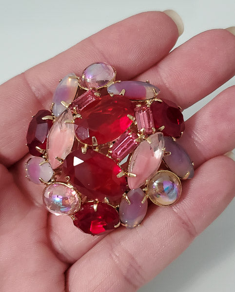 Better Quality Vintage Rhinestone Brooch-5596