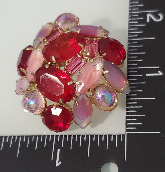 Better Quality Vintage Rhinestone Brooch-5596