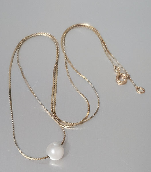 14k Gold Single Pearl Necklace
