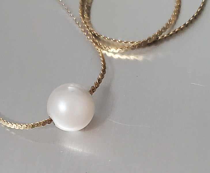 14k Gold Single Pearl Necklace