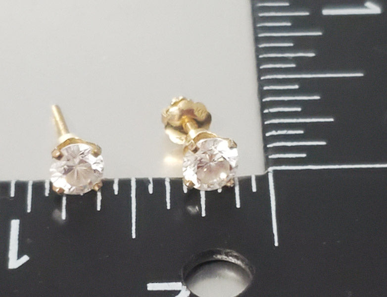 5mm 14k Yellow Gold Stud Earrings