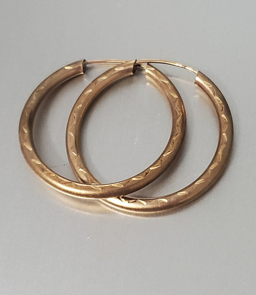 Vintage 9k Gold Diamond Etched Hoop Earrings