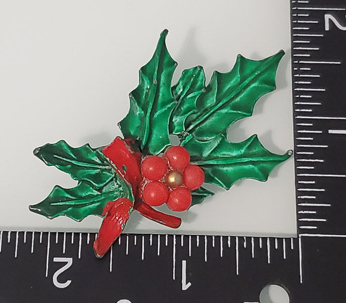 5324-Painted Metal Brooch