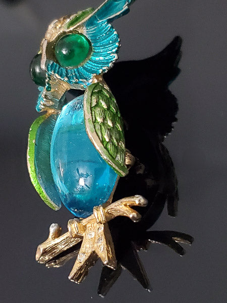 Vintage Signed Art Glass Owl Brooch