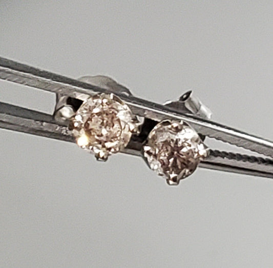 14k Gold 3.8mm Diamond Stud Earrings