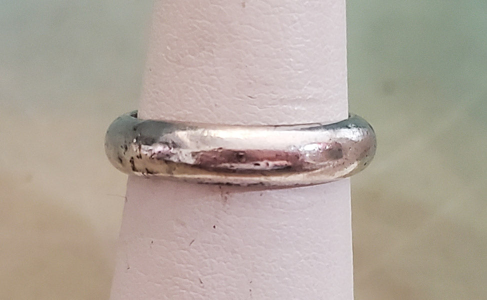 Classic Sterling Silver Band Ring sz 5