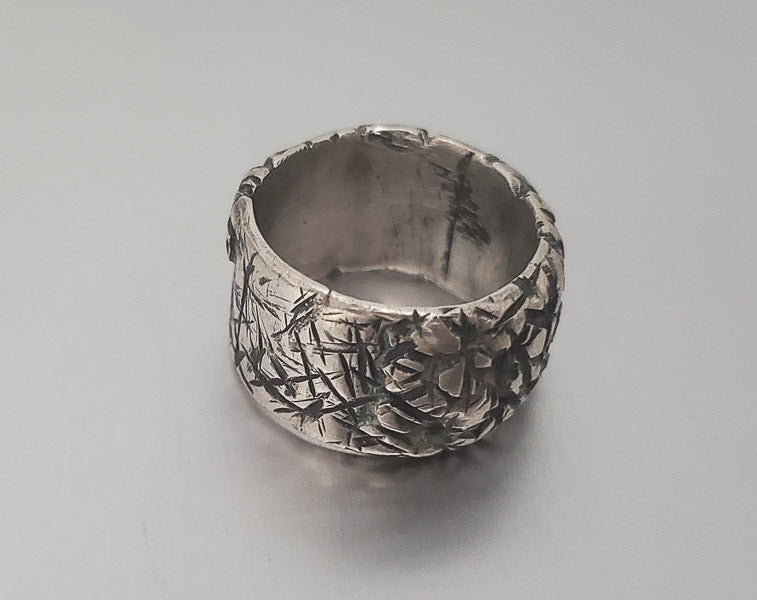 1148-Artisan Tethered Sterling Silver Band Ring sz 8