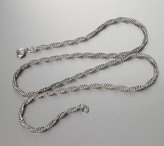 2938-Vintage Sterling Silver Unique Twisted Chain