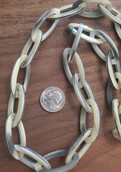 2314-New With Tags J. CREW Necklace