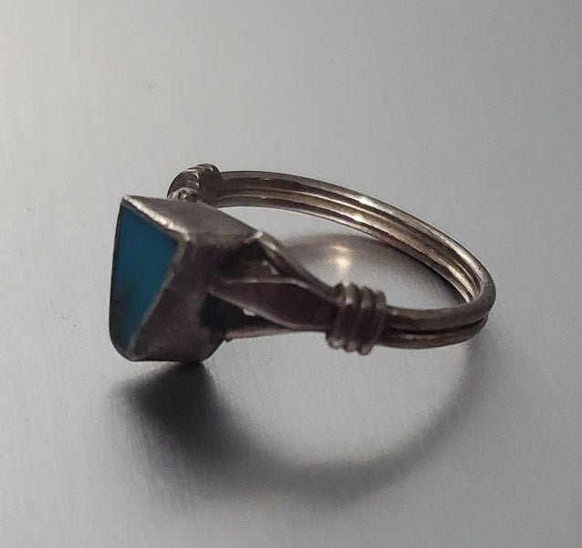 2978-Sterling Silver Turquoise Ring sz 5.5