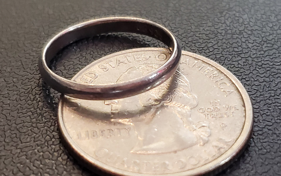 Simple Sterling Silver Band Ring Sz 6