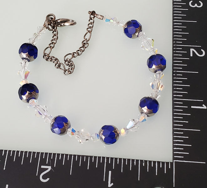 1601-Crystal & Glass Beaded Childs Bracelet