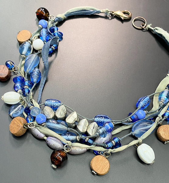 5728-Old Glass Layered Bead Necklace