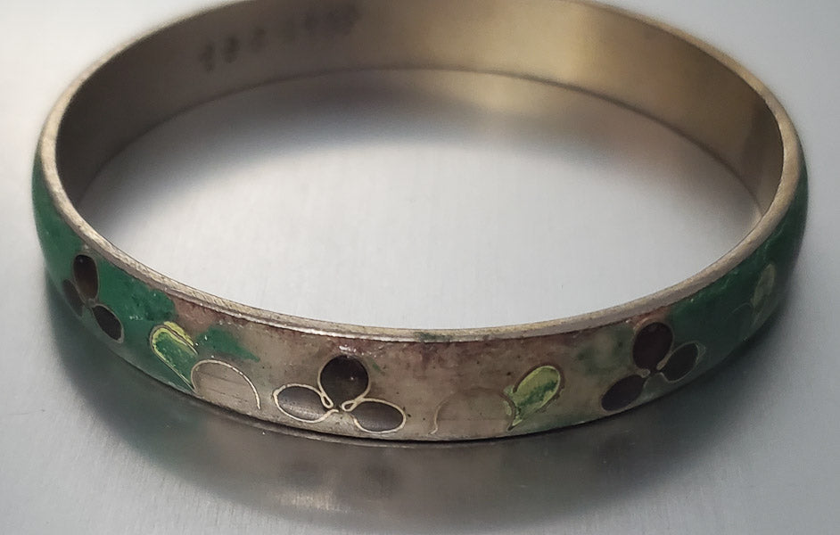 2994-Signed Enamel Gold Tone Bangle Bracelet
