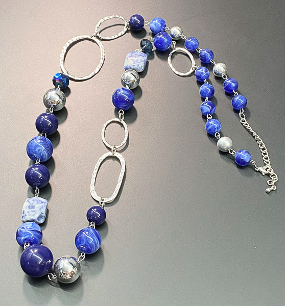5720-Resin, Stone, & Glass Beaded Necklace