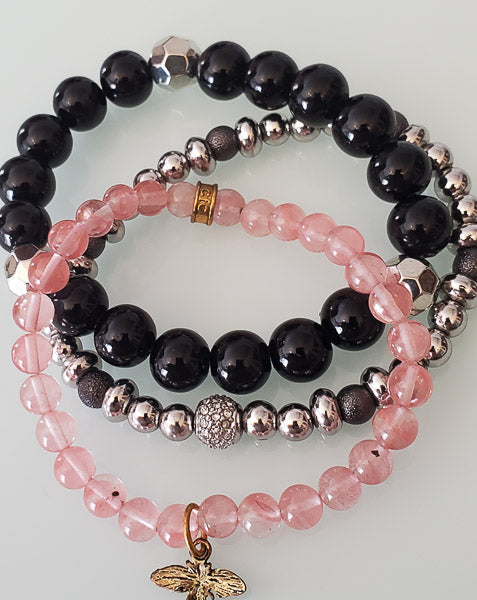 5882-Beaded Bracelet Lot