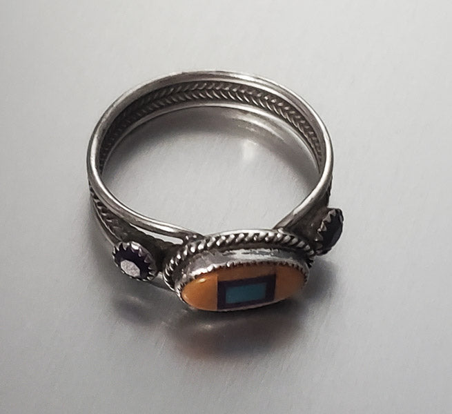 3558-Native Inlaid Sterling Silver Ring sz 7.5