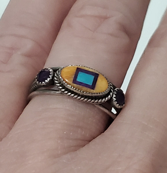 3558-Native Inlaid Sterling Silver Ring sz 7.5