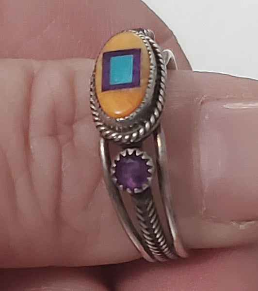 3558-Native Inlaid Sterling Silver Ring sz 7.5