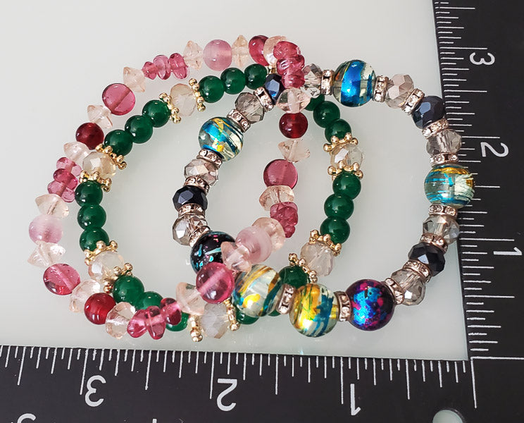 5622-Glass Beaded Bracelet Lot