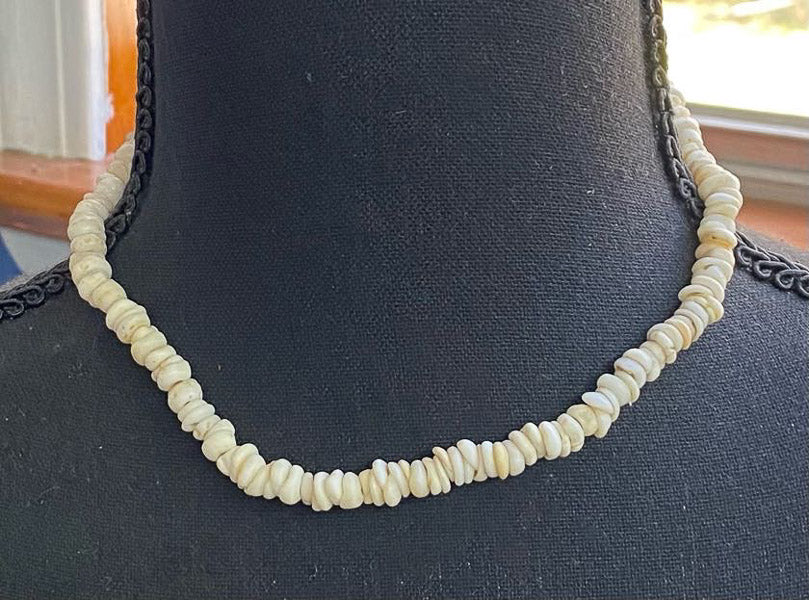 6009-Shell Necklace Lot