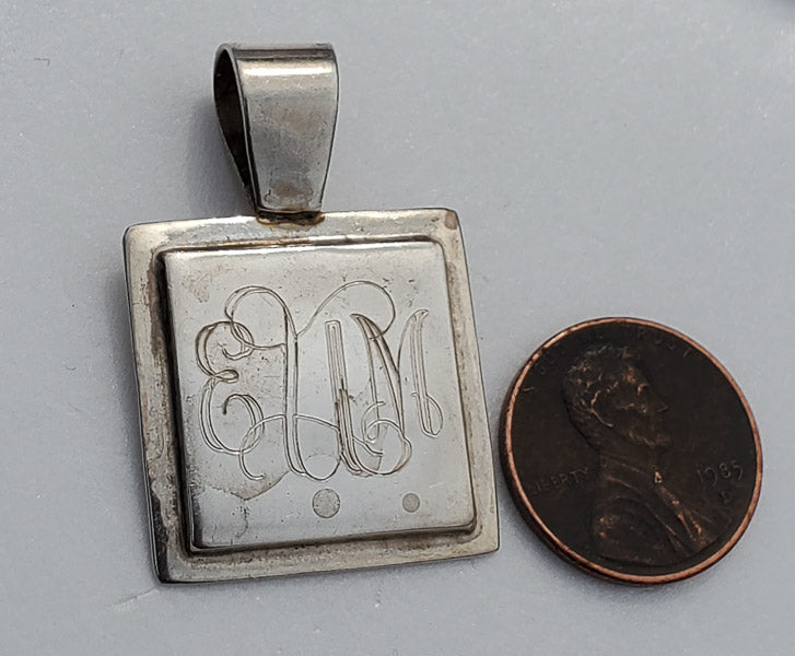 Sterling Silver eUm Monogram Pendant