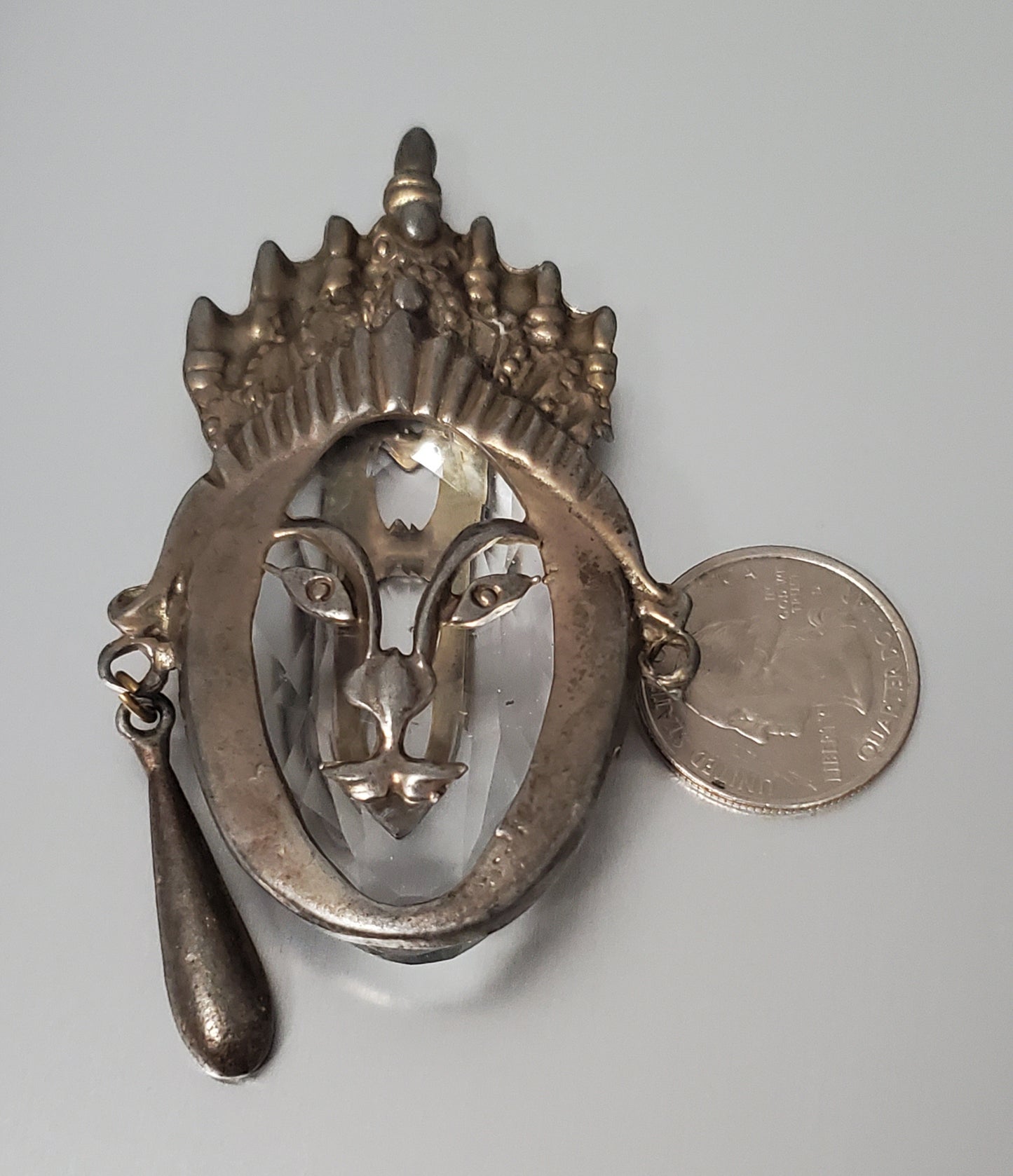 3337-Vintage Lidz Bros NY Pot Metal Sweater Clip