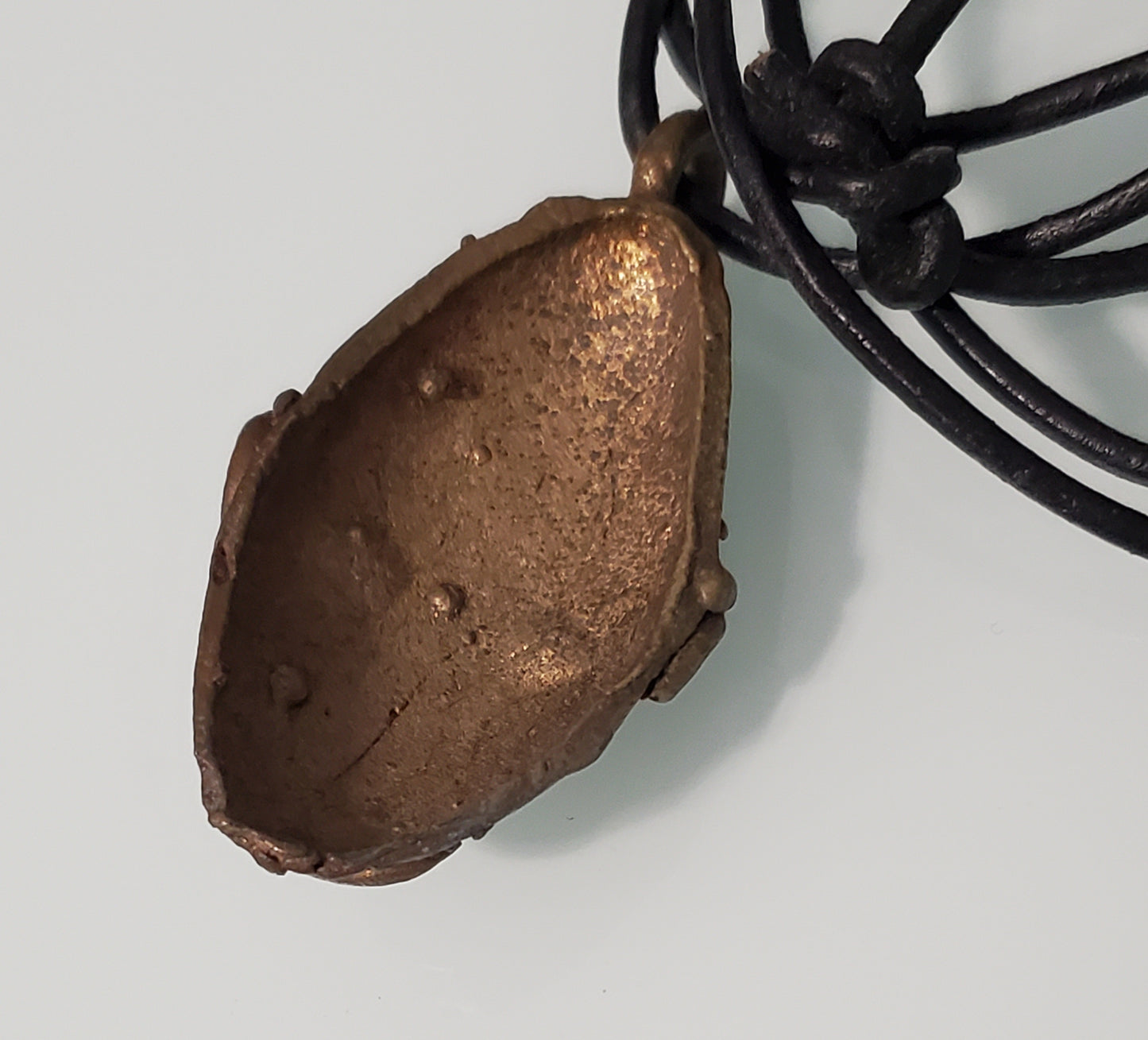 5414-Unknown Metal Mask Face On Cord