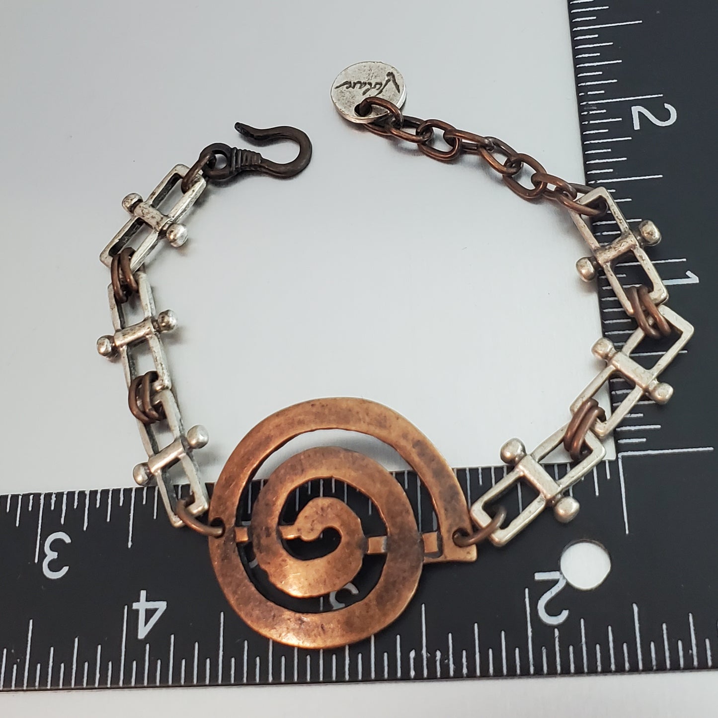 5852-Volare Studio Bracelet