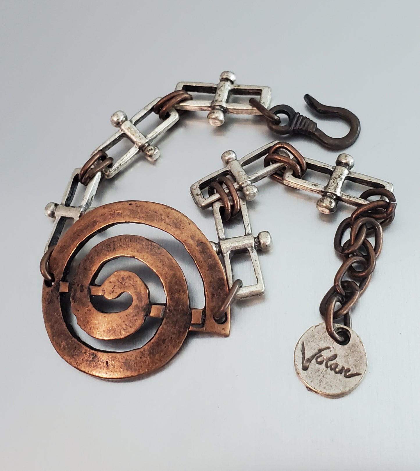 5852-Volare Studio Bracelet