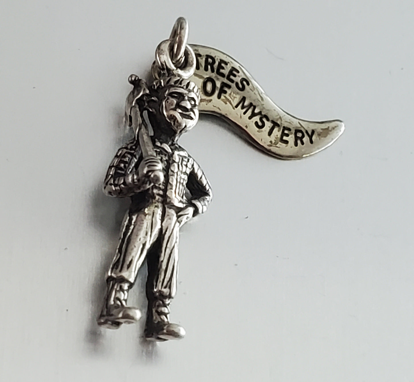 4082-Sterling Silver Charm
