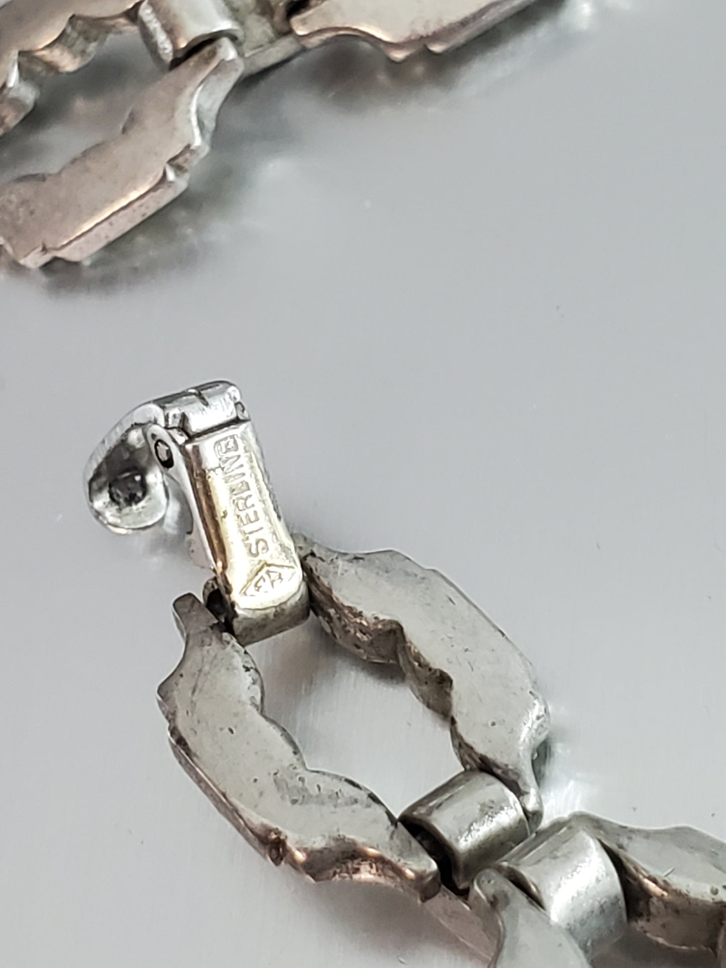 4164-Vtg Rhinestone Sterling Silver Bracelet