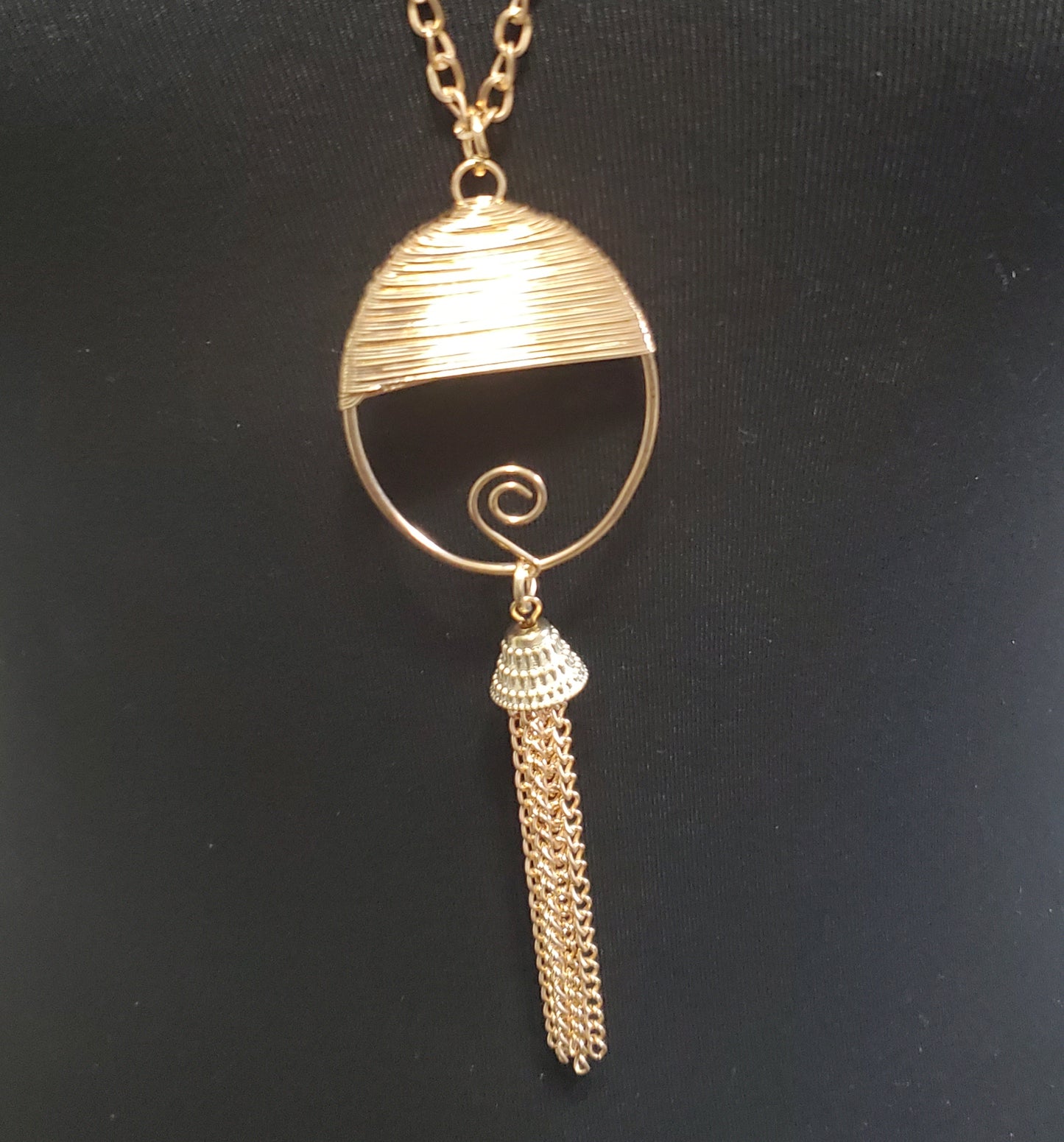 4332-Gold Tone Long Tassel Necklace