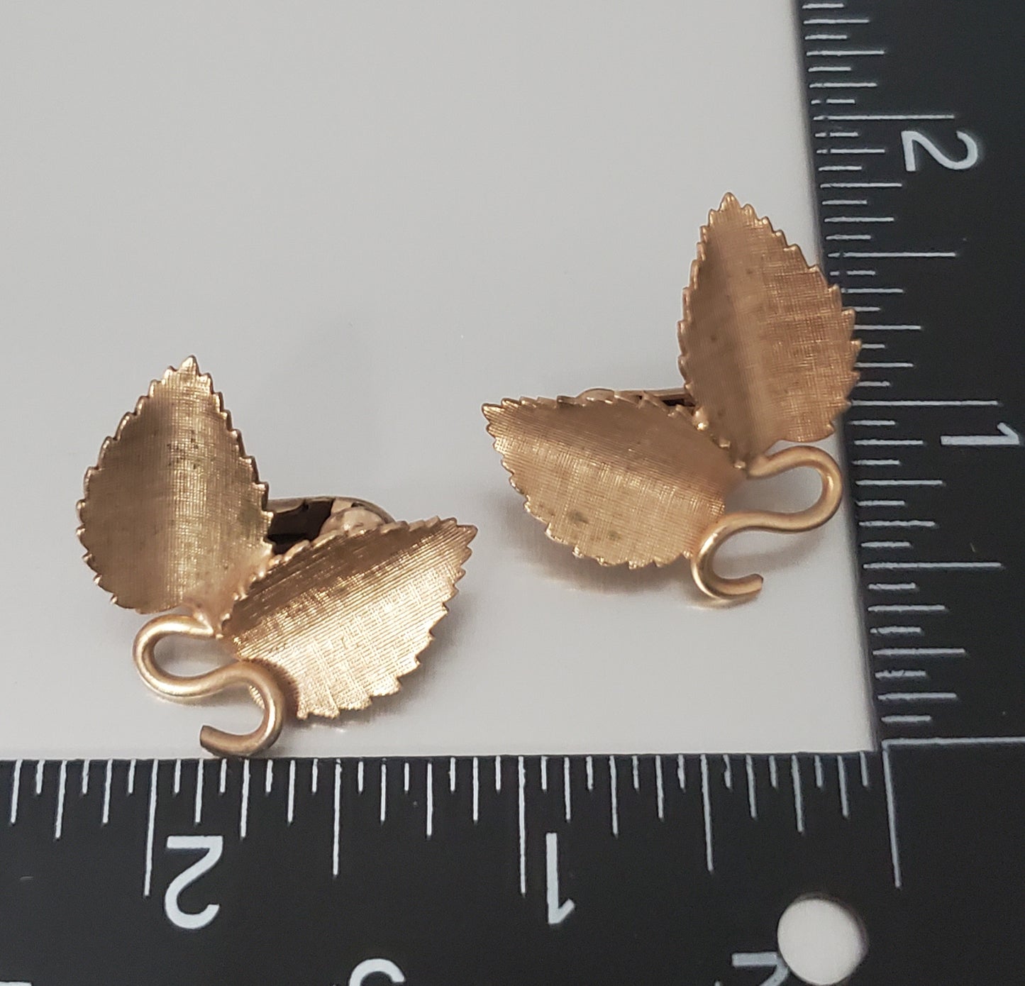4348-Clip On Earrings