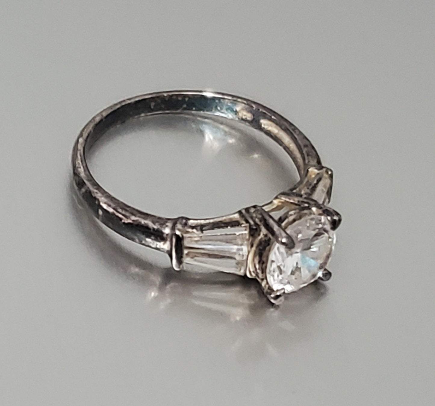 991-Sterling Silver Ring sz 7