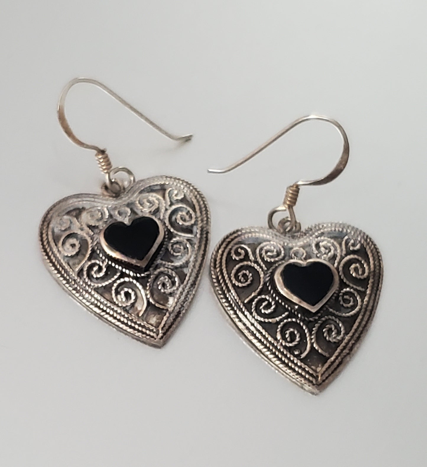 2226-Sterling Silver Dangle Heart Earrings