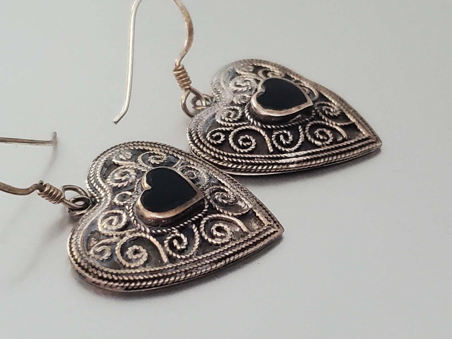 2226-Sterling Silver Dangle Heart Earrings