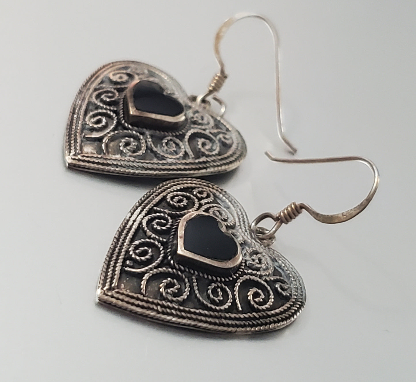 2226-Sterling Silver Dangle Heart Earrings