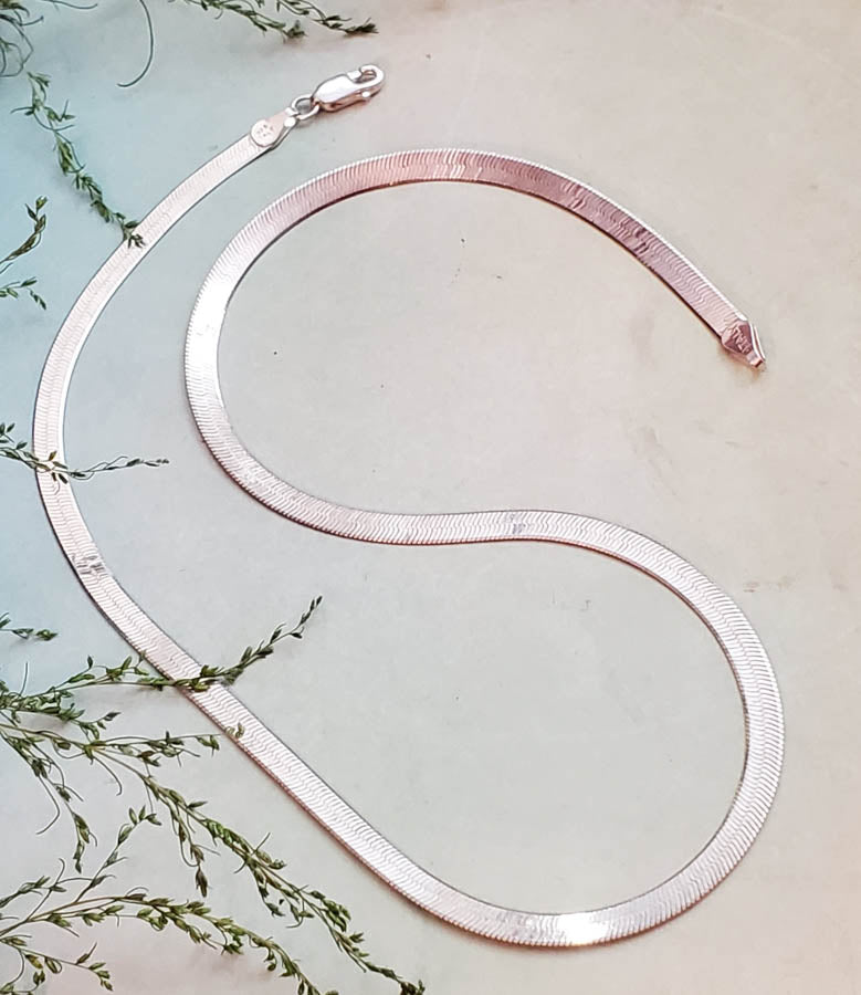 Italy Sterling Silver Herringbone Chain